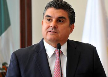 Suspenden notaría de Miguel Pompa, exsecretario de Claudia Pavlovich