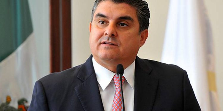 Suspenden notaría de Miguel Pompa, exsecretario de Claudia Pavlovich