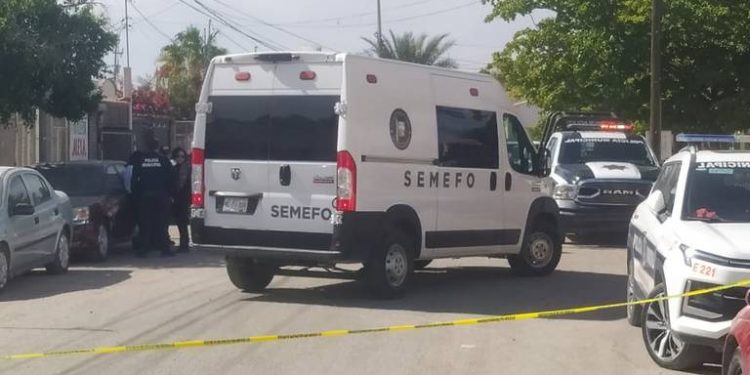 Encuentran tres cuerpos en vivienda abandonada de Ciudad Obregón