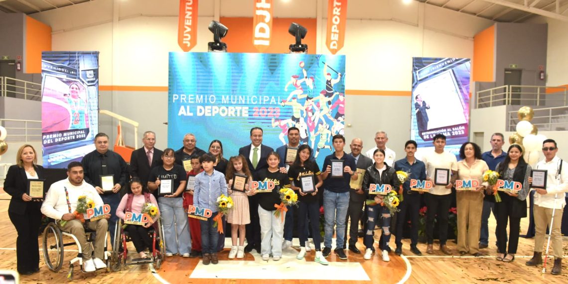 Entrega Toño Astiazarán Premio Municipal al Deporte 2023