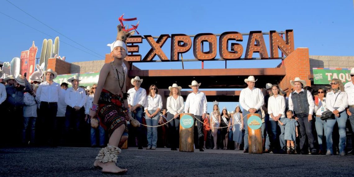 Inaugura Gobernador ExpoGan 2024 y estrena Salón de Eventos El Vaquero