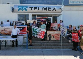 Jubilados de Telmex Hermosillo se unen a protesta nacional 
