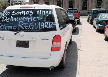 AMLO anuncia ampliación del programa de regularización de “autos chocolate”