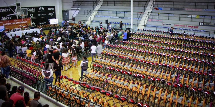 Gobierno de Sonora destina apoyos a familias vulnerables de Guaymas, Empalme y Cajeme con programas sociales