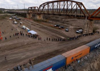 EU reabre dos cruces ferroviarios entre Texas y México