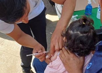 Inicia Salud Sonora campaña de vacunación