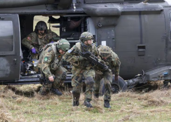 Militares de EU ‘se acercan’ para entrar a México: Comisión del Senado avala petición de AMLO