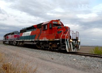 Descartan derrame de concentrado de cobre tras descarrilamiento de tren en Nogales
