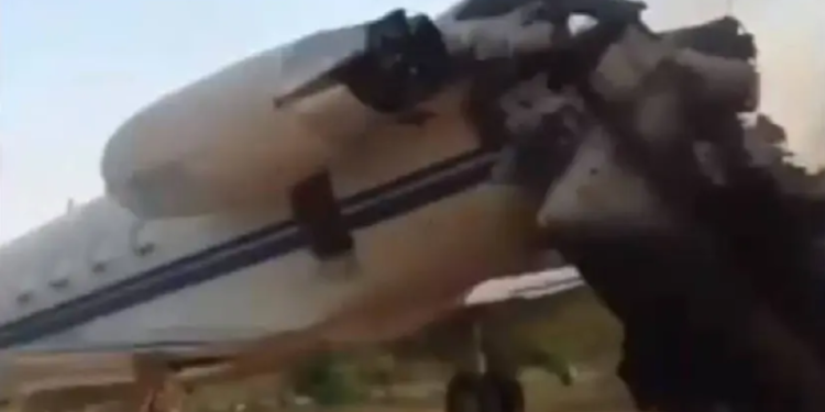 Ejército venezolano destruye avión ‘invasor' del narco proveniente de México