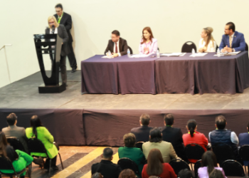 Conmemoran el Día nacional de las y los dentistas con XLII Magno Congreso