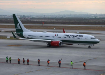 Demandan a Mexicana de Aviación en EU por 838 mdd, reportan