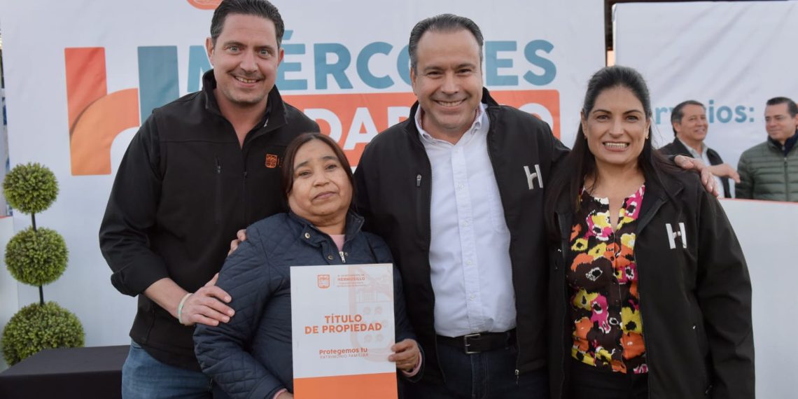 Anuncia Toño Astiazarán obras en Miércoles Ciudadano de Dunas