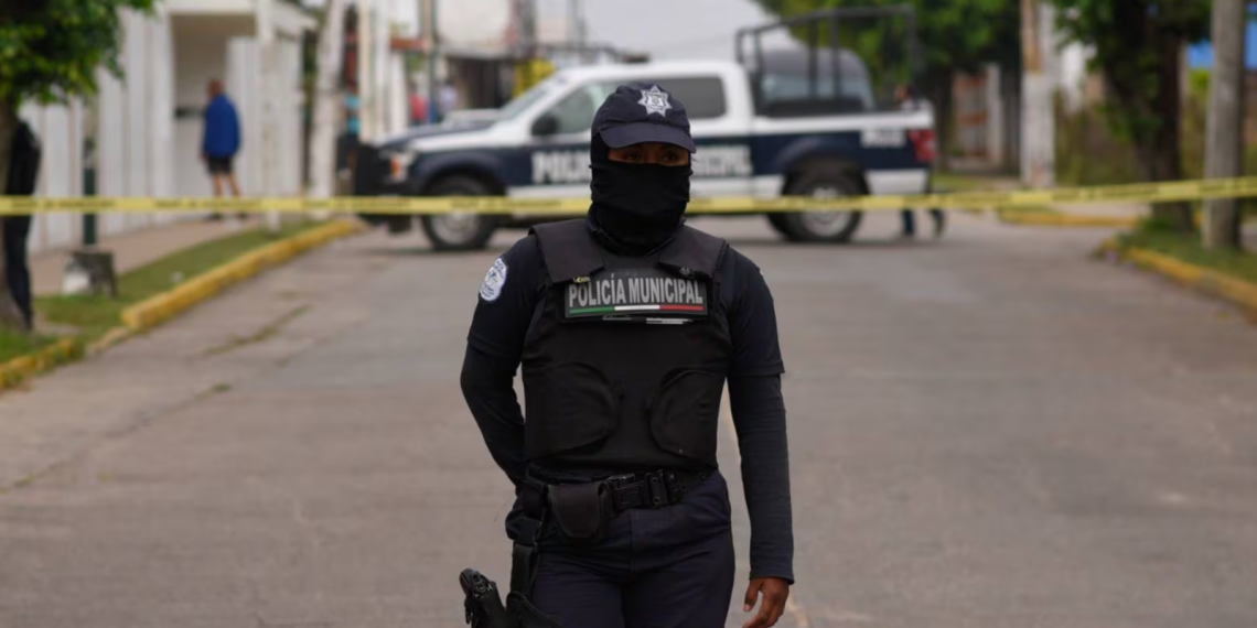 ‘Terror’ en Veracruz: Sujetos irrumpen en hospital para ‘rematar’ a niña de 10 años y 2 hombres