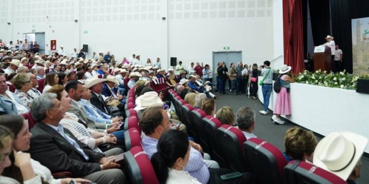 Encabezan Gobierno de Sonora y Sader edición 88 de Convención Nacional Ganadera