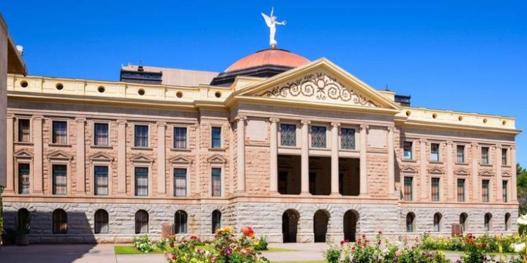 Congresistas de Arizona se suman a exigencia de abrir garita de Lukeville-Sonoyta