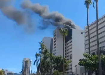 Se registra incendio en hotel Emporio de Acapulco