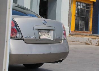 Pendientes más de 30 mil propietarios de autos regularizados de tramitar placas