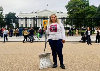 Ceci Flores denuncia ataques y señalamientos en sus redes sociales