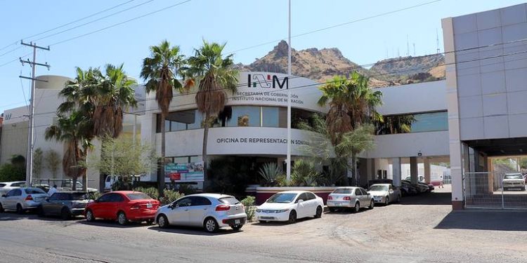 INM enviará 60 elementos para controlar flujo de migrantes, ante cierre de garita Lukeville-Sonoyta