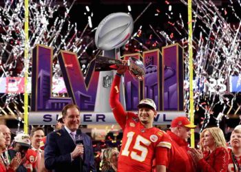 Los Chiefs ‘le arrancan’ el trofeo a los 49ers en tiempo extra para ganar el Super Bowl LVIII
