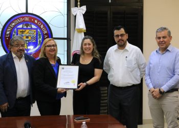 Reconoce Colegio Mexicano de Profesionales en Gestión de Riesgo a rectora de Unison