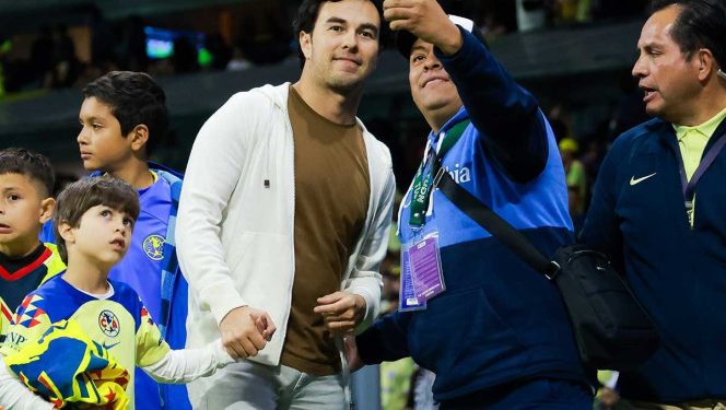 'Checo' Pérez acudió al Estadio Azteca para apoyar al América