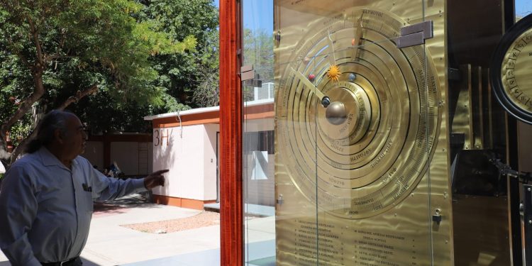 Emite Protección Civil Sonora recomendaciones por el eclipse del próximo lunes 8 de abril