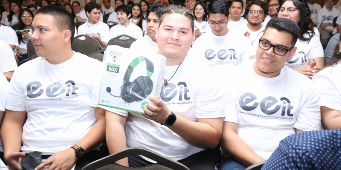Participan estudiantes universitarios en Primer Encuentro Estatal de Innovación Tecnológica