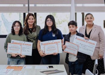 Premia Ayuntamiento a ganadores del Concurso de Dibujo “Una vida libre de violencia hacia las mujeres y las niñas es posible”