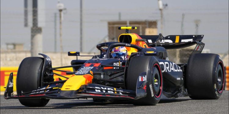 Checo Pérez saldrá tercero en el GP de Arabia Saudita; Max Verstappen ganó la Pole Position