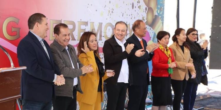 Inaugura planta Mainlamd en Agua Prieta con inversión de 200 millones  de dólares.