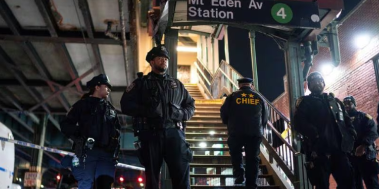 Tiroteo en metro de Nueva York: Muere un mexicano por una bala perdida, confirma cónsul
