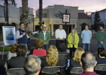 Entrega Toño Astiazarán obra realizada con participación ciudadana