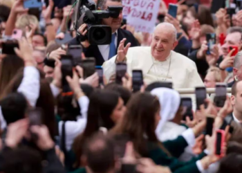 Papa Francisco llama a un alto el fuego en Gaza y la liberación de rehenes