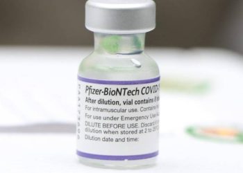 Vacuna Pfizer contra Covid-19 ya está a la venta en una segunda cadena de farmacias