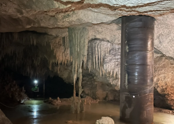 AMLO reconoce daño causado a un cenote por obras del Tren Maya