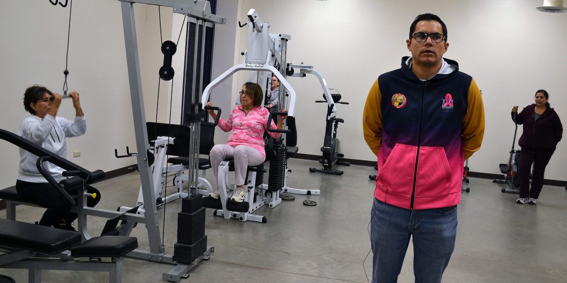 Invitan a supervivientes de cáncer de mama al Programa de Entrenamiento Muscular
