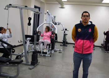 Invitan a supervivientes de cáncer de mama al Programa de Entrenamiento Muscular