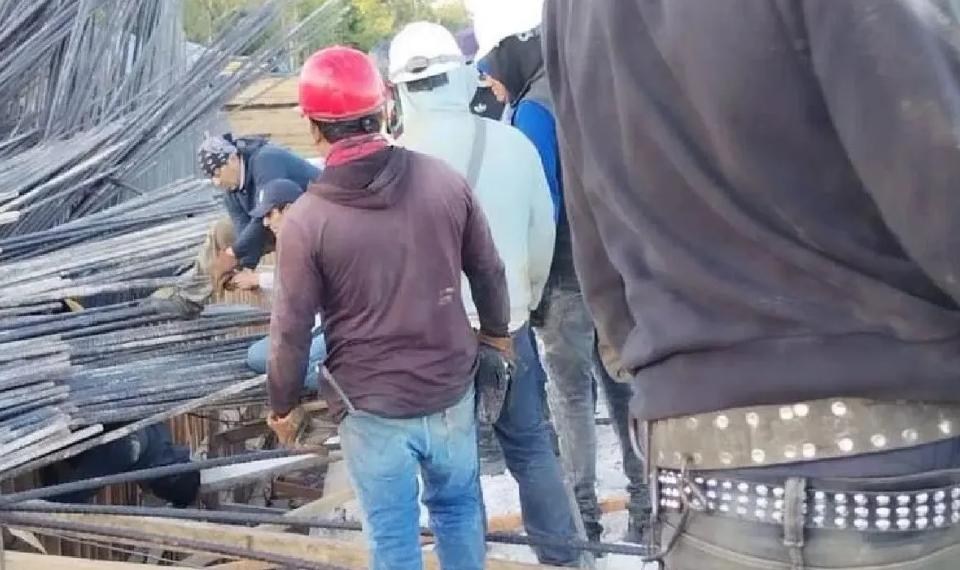 Colapsa estructura del Tren Maya en Quintana Roo; reportan dos trabajadores heridos