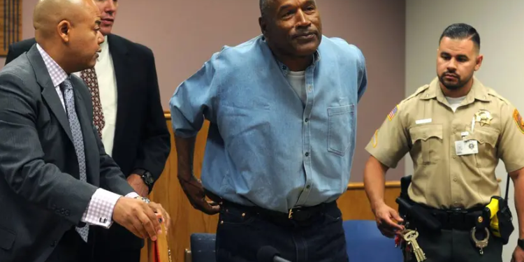 Murió O.J. Simpson, la exestrella de la NFL acusado de matar a su esposa y a su amigo