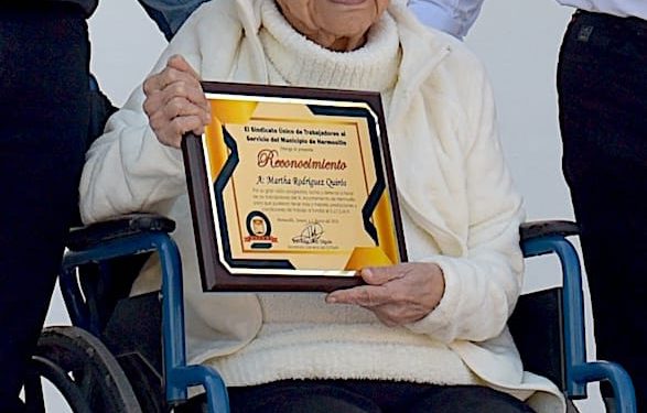 Reconoce personal del Ayuntamiento de Hermosillo a la primera dirigente sindical del Ayuntamiento de Hermosillo