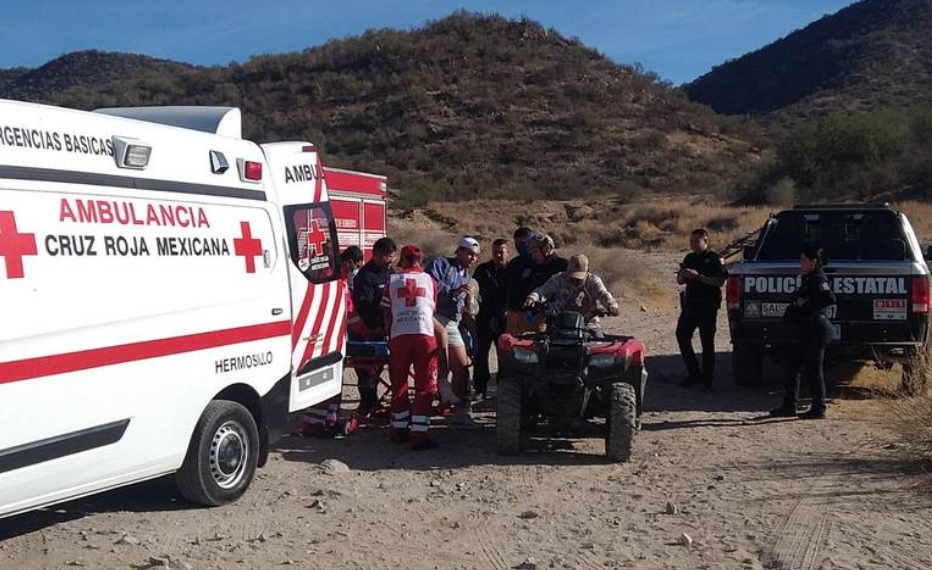 Bomberos rescatan a senderista con fractura de tobillo en el Cerro del Bachoco