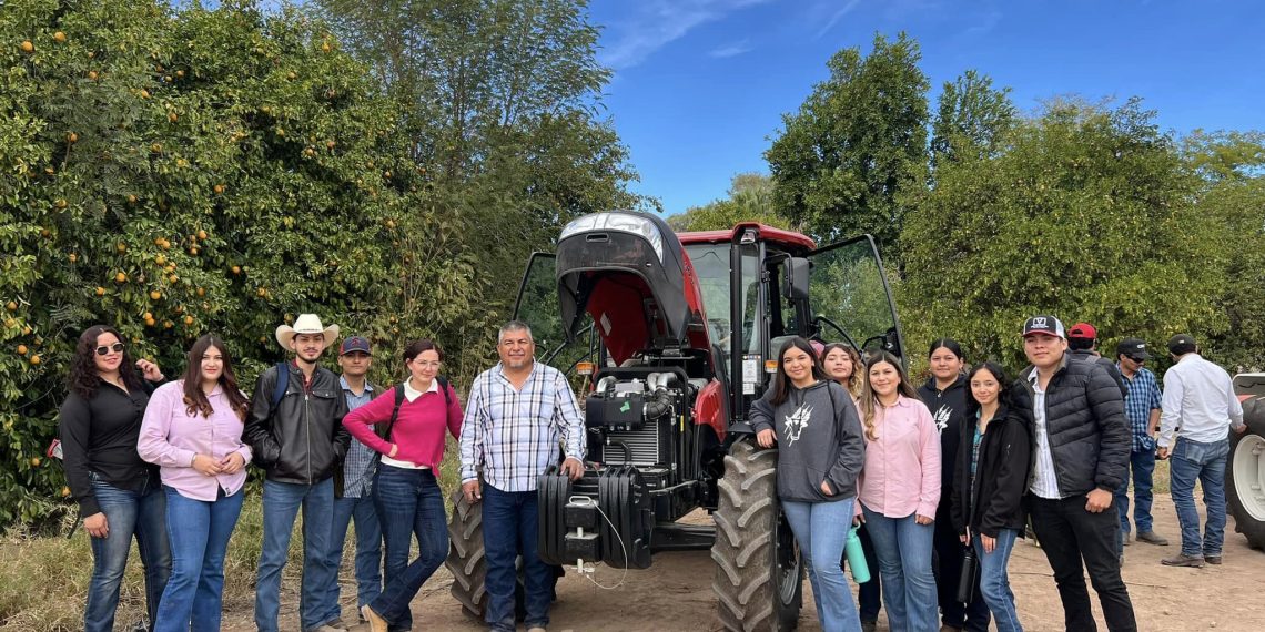 Celebran el Día del Agrónomo en el Departamento de Agricultura y Ganadería