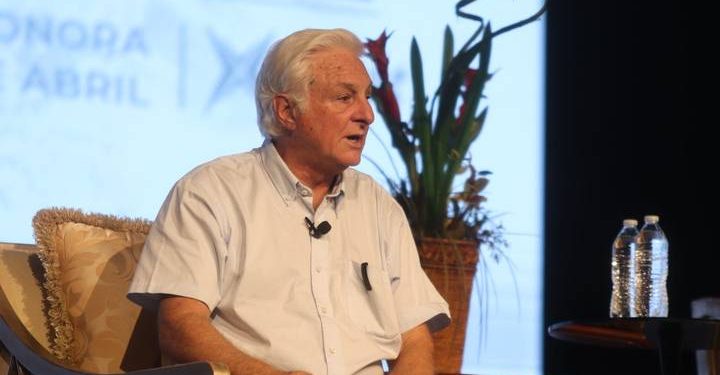 Roberto Canessa, sobreviviente de los Andes, llegó a Hermosillo a compartir su experiencia