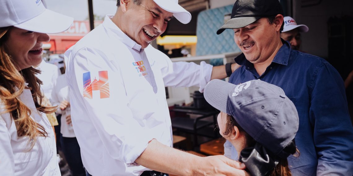 Crecer parejo es que a todos los hermosillenses lleguen beneficios de gobierno: Toño Astiazarán