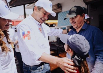 Crecer parejo es que a todos los hermosillenses lleguen beneficios de gobierno: Toño Astiazarán