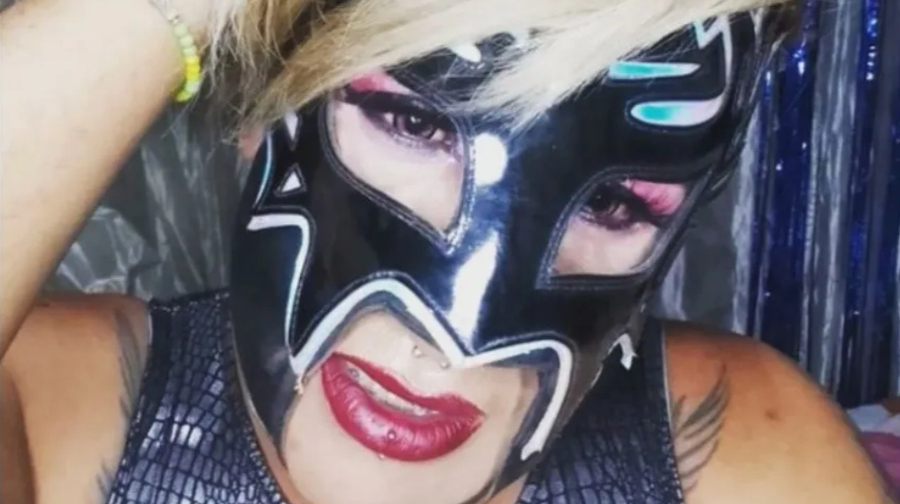 Matan al luchador exótico “Bella de París” dentro de su estética en León, Guanajuato