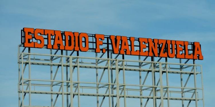 Hallan cuerpo sin vida cerca del estadio Fernando Valenzuela; tenía signos de violencia