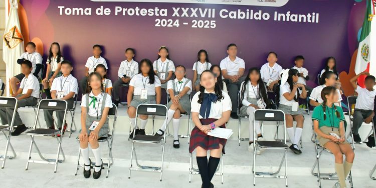 Rinde protesta el XXXVII Cabildo Infantil 2024-2025 del Ayuntamiento de Hermosillo