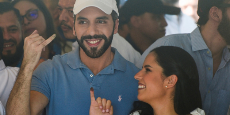 Bukele se declara ganador de elecciones en El Salvador; Cancillería mexicana lo felicita